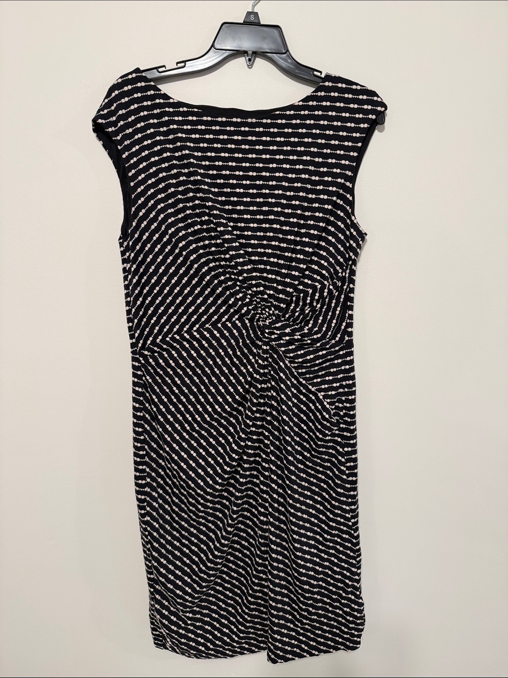 Jones New York Black and White Twist-Front Midi Dress